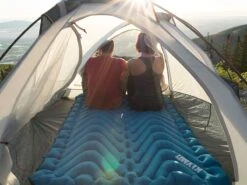 Merkloos Klymit DOUBLE V Slaapmat -Bo-Camp Verkoopwinkel 81429f480e19d8bc