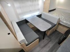 Caravelair Alba 400 2024 Caravan -Bo-Camp Verkoopwinkel caravelair alba 400 2024 3 ecommerce