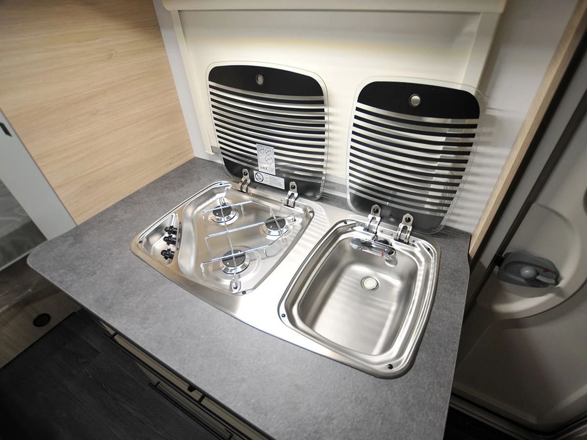 Caravelair Alba 466 2024 Caravan 8 Caravelair Alba 466 2024 Caravan - Afbeelding 6