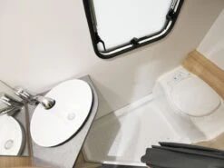 Caravelair Alba 496 2025 Caravan -Bo-Camp Verkoopwinkel caravelair alba 496 2025 8 ecommerce