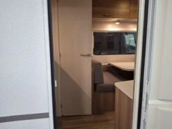 Dethleffs C'Joy 390 QSH 2018 Caravan -Bo-Camp Verkoopwinkel dethleffsc joyqsh20184 ecommerce