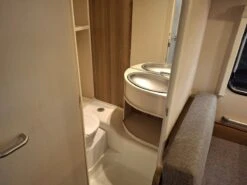 Dethleffs C'Joy 390 QSH 2018 Caravan -Bo-Camp Verkoopwinkel dethleffsc joyqsh20186 ecommerce