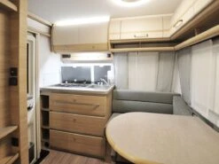 Fendt Bianco Activ 390 FHS 2024 Caravan -Bo-Camp Verkoopwinkel fendt bianco activ 390 fhs 3 ecommerce