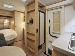 Fendt Bianco Activ 390 FHS 2024 Caravan -Bo-Camp Verkoopwinkel fendt bianco activ 390 fhs 5 ecommerce