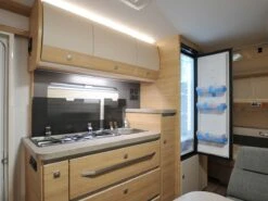 Fendt Bianco Activ 515 SKF 2025 Caravan 19 Fendt Bianco Activ 515 SKF 2025 Caravan -Bo-Camp Verkoopwinkel fendt bianco activ 515 skf 2025 6 ecommerce