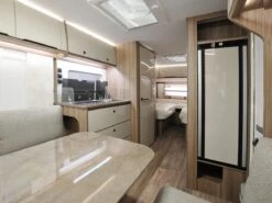 Fendt 550 SG Tendenza 2025 Caravan -Bo-Camp Verkoopwinkel fendt tendenza 550 sg 2025 4 ecommerce