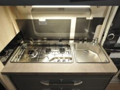 Hobby De Luxe 495 UL 2025 Caravan -Bo-Camp Verkoopwinkel hobby deluxe 495ul 2025 4 ecommerce