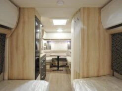 Hobby De Luxe 495 UL 2025 Caravan -Bo-Camp Verkoopwinkel hobby deluxe 495ul 2025 8 ecommerce