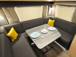 Hobby Maxia 585 UL Caravan -Bo-Camp Verkoopwinkel hobby maxxia 585 ul 3 ecommerce