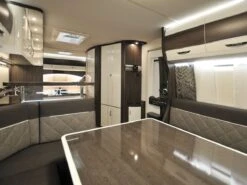 Hobby Prestige 620 CL 2025 Caravan -Bo-Camp Verkoopwinkel hobby prestige 620cl 2025 3 ecommerce