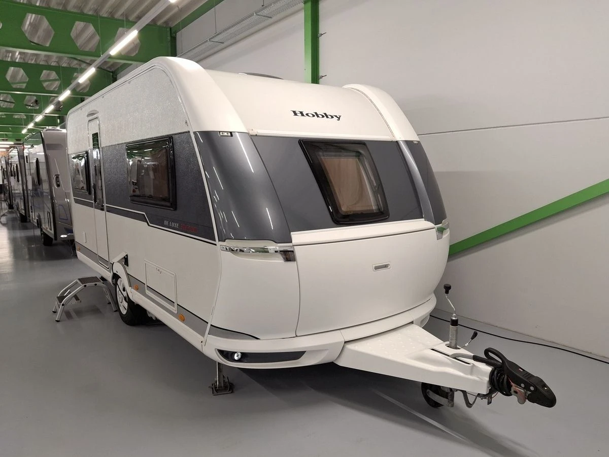 Hobby De Luxe Edition 460 UFE 2019 Caravan 4 Hobby De Luxe Edition 460 UFE 2019 Caravan - Afbeelding 2