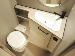 LMC Sassino 390 K 2025 Caravan -Bo-Camp Verkoopwinkel lmc sassino 390k 2025 7 ecommerce