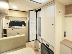 LMC Sassino 430 D 2025 Caravan -Bo-Camp Verkoopwinkel lmc sassino 430d 2025 4 ecommerce