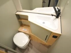 LMC Style 460 E 2025 Caravan -Bo-Camp Verkoopwinkel lmc style 460e 2025 9 ecommerce