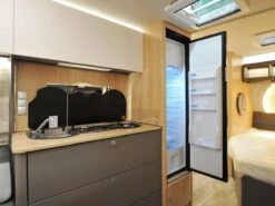 LMC Tandero 480 D Caravan -Bo-Camp Verkoopwinkel lmc tandero 480d 7 ecommerce