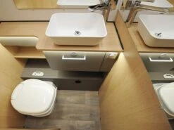 LMC Tandero 500 E 2025 Caravan -Bo-Camp Verkoopwinkel lmc tandero 500e 9 ecommerce