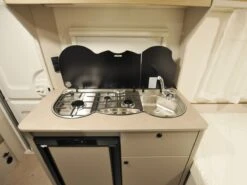 LMC Sassino 460 E 2025 Caravan -Bo-Camp Verkoopwinkel lmcsassino 460e 2025 6 ecommerce