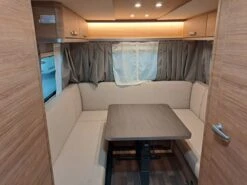 Weinsberg CaraOne Hot Edition 390 PUH 2020 Caravan -Bo-Camp Verkoopwinkel weinsberg3 ecommerce